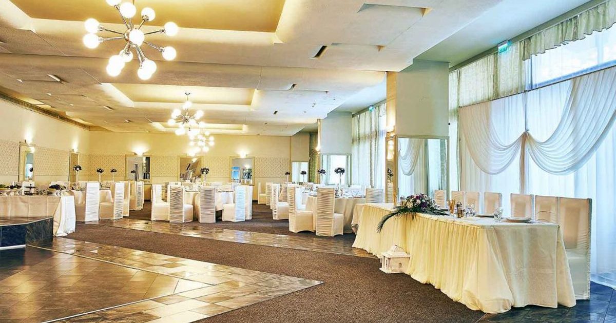 Revelion 2018 la Hotelul Continental Drobeta